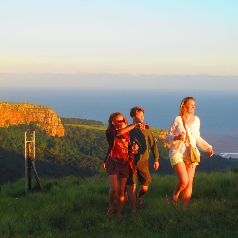 Amapondo Backpacker Lodge Port Saint Johnʼs المظهر الخارجي الصورة